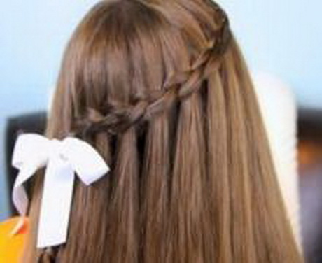 Acconciature capelli lunghi bambina