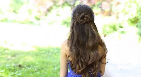 Acconciature capelli lunghi semplici e veloci