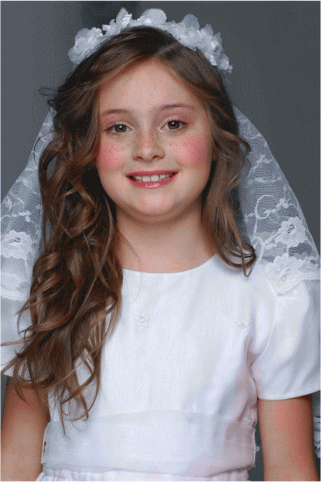 Acconciature comunione bambina