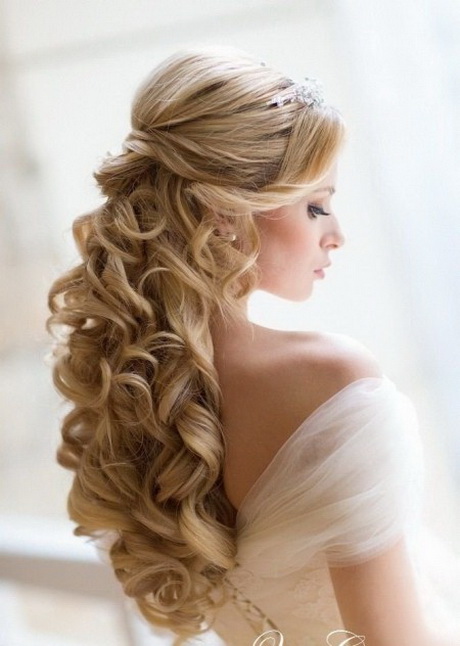 Acconciature sposa capelli corti 2015