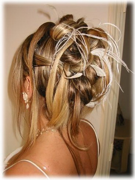 Acconciature sposa capelli lunghi raccolti Acconciature sposa capelli lunghi raccolti