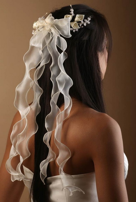 Acconciature sposa capelli lunghi sciolti