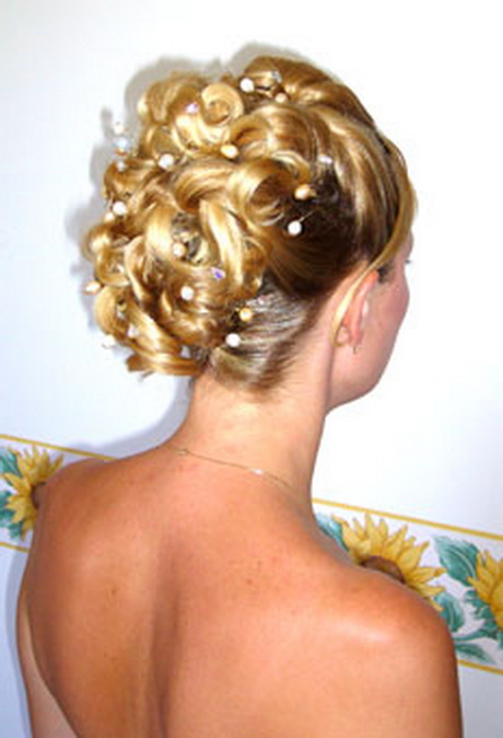 Acconciature sposa chignon