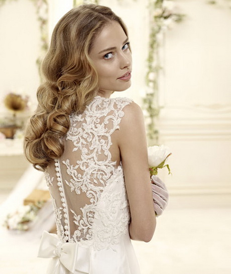 Acconciature sposa particolari 2015