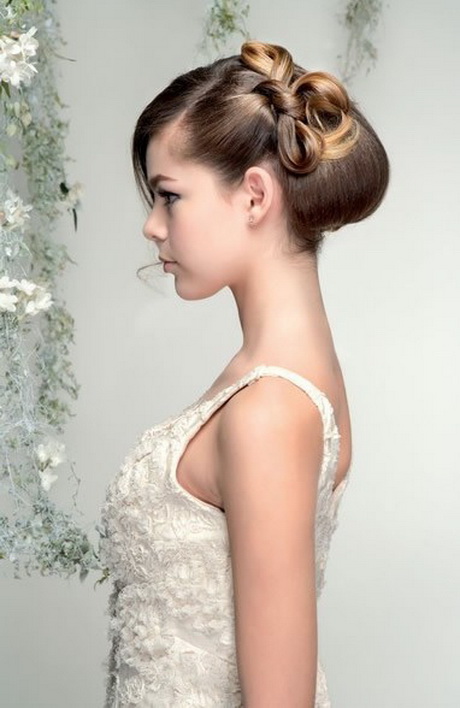 Capelli da sposa 2015