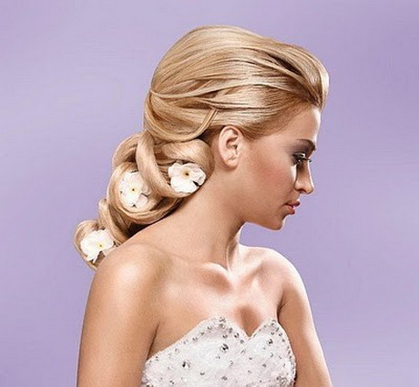 Capelli da sposa acconciature