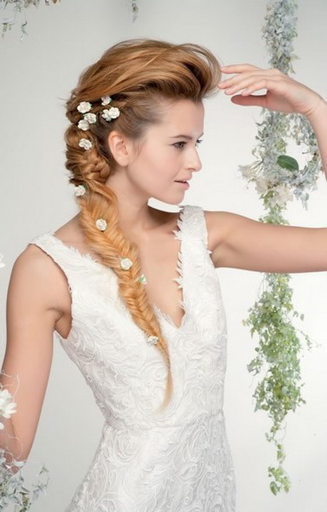 Capelli sposa 2015