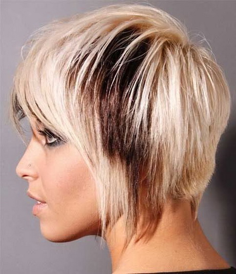 Tagli capelli corti scalati 2015