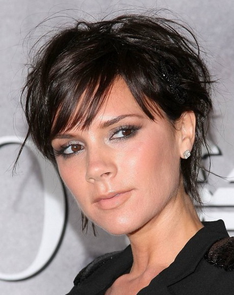 Tagli capelli victoria beckham