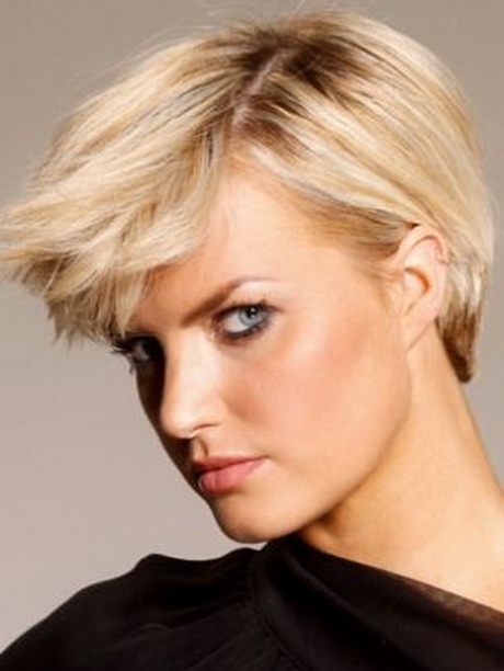 Capelli Biondi Corti 2016