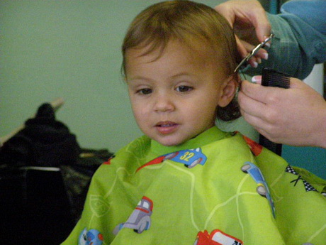 Tagli di capelli bambini