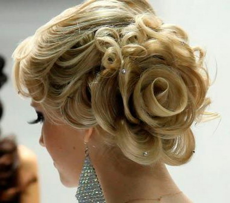 Tendenze capelli sposa 2014