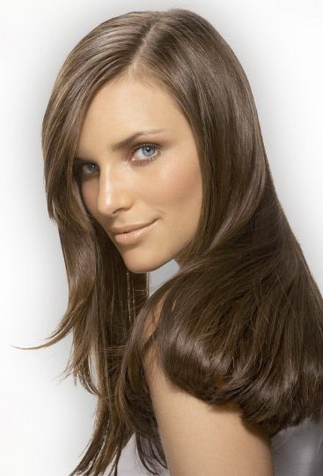 Capelli castani donna