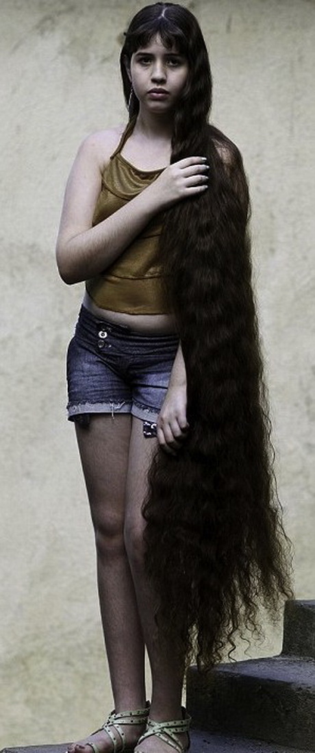 Foto di ragazze con capelli lunghi