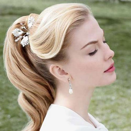 Acconciature sposa capelli corti 2017