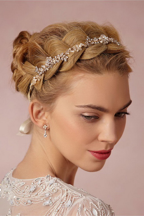 Capelli da sposa 2016