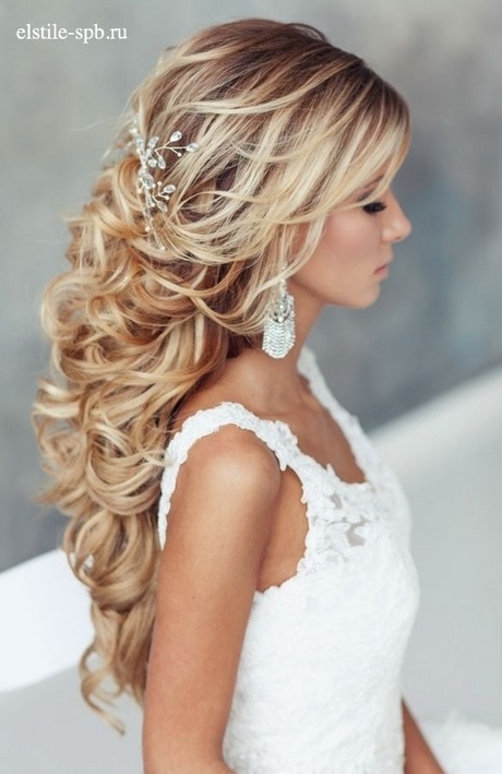 Capelli sciolti sposa 2018