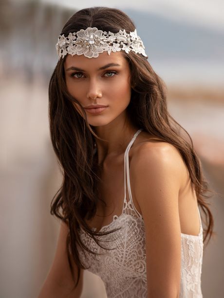 Cappelli da sposa 2021