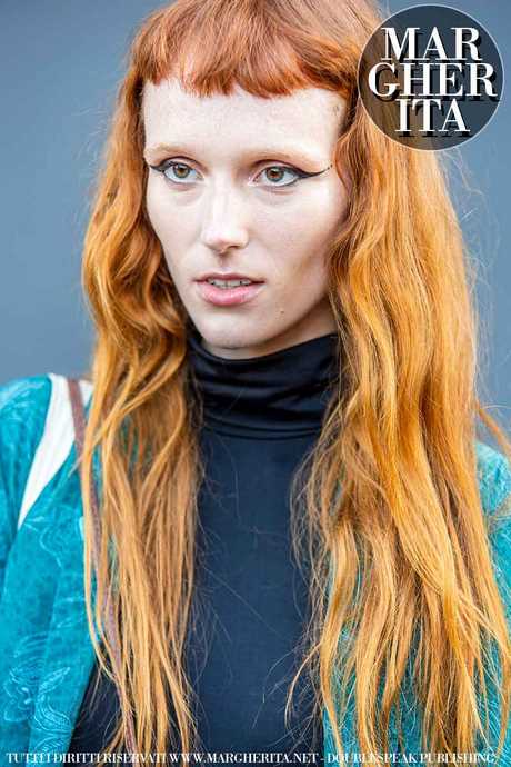Capelli lunghi donna 2022