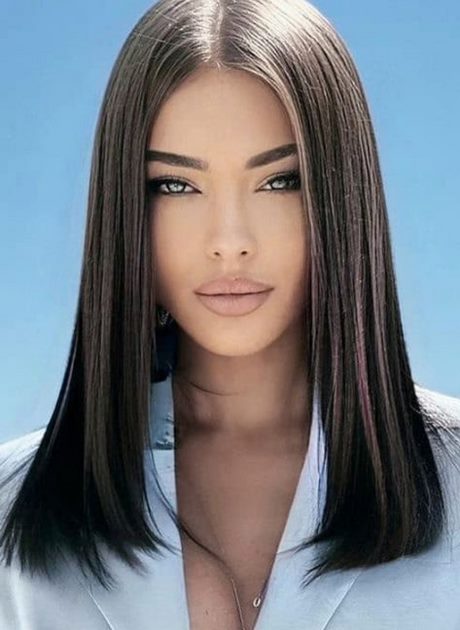 Capelli medio corti 2023 donne