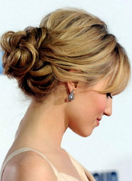 Acconciature sposa capelli fini