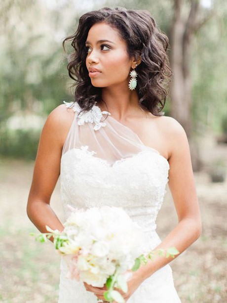 Capelli mossi per matrimonio