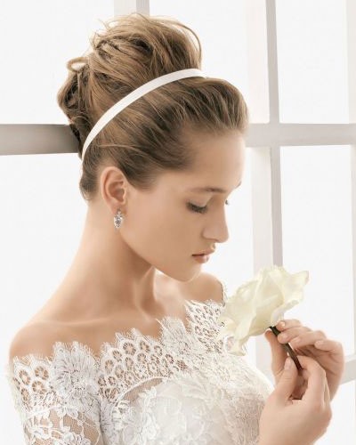 Capelli raccolti da sposa