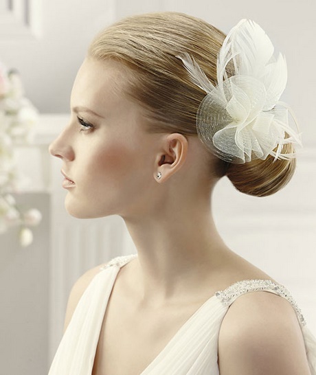 Acconciature sposa chignon laterale