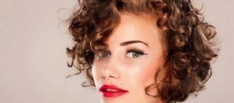 Foto tagli capelli corti e ricci
