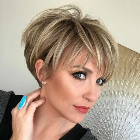 Modelli capelli femminili