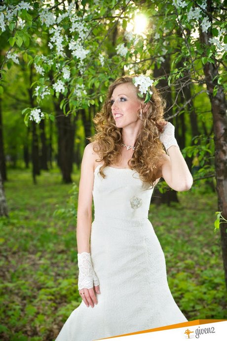 Sposa capelli sciolti o raccolti