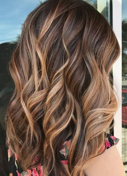 Capelli corti per una cerimonia