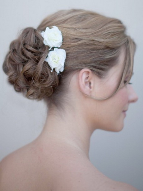 Acconciatura chignon sposa