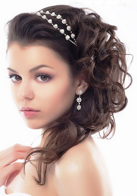 Acconciatura sposa capelli lunghi 2014