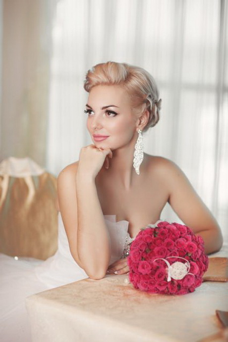 Acconciature sposa 2015 chignon