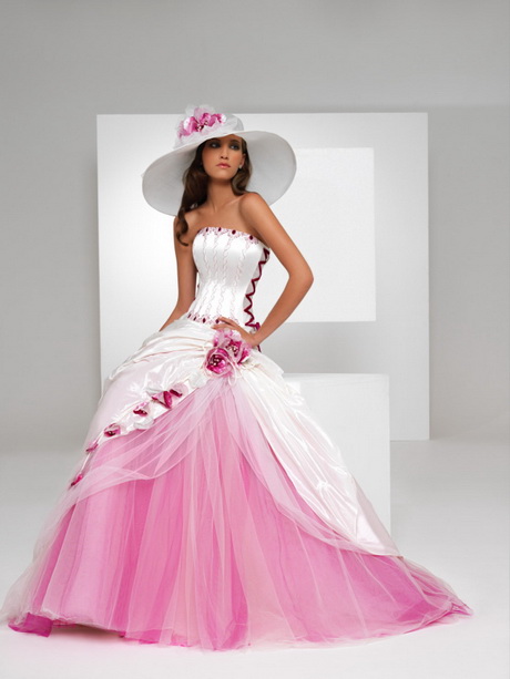 Acconciature sposa con cappello