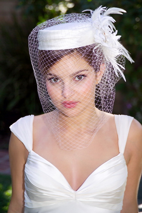 Acconciature sposa con cappello - Bellezza e Stile