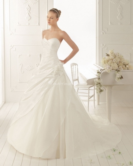 Acconciature sposa principessa