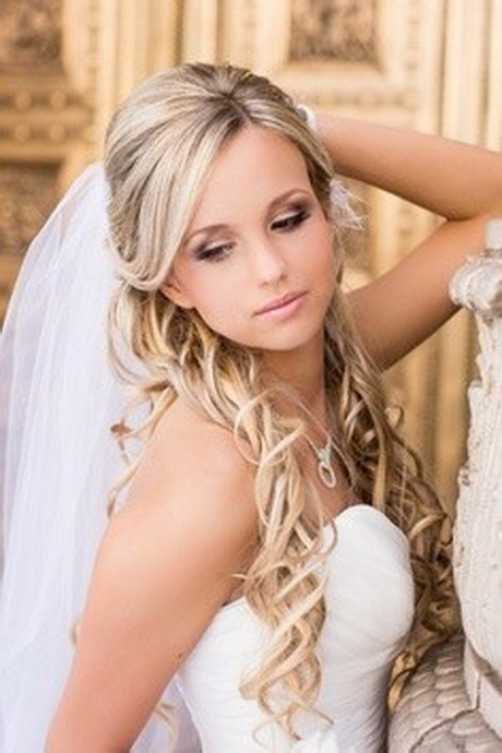 Capelli sciolti sposa 2014