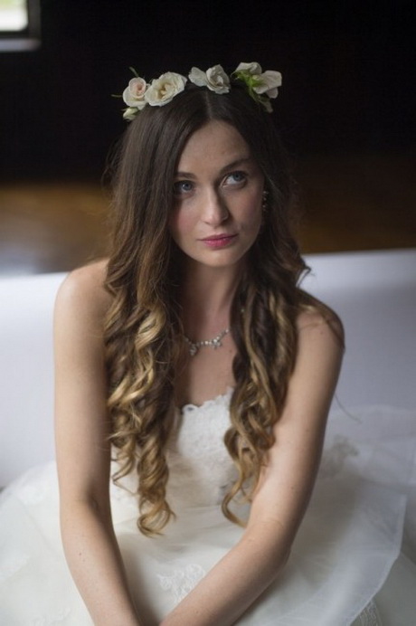 Capelli sciolti sposa 2015