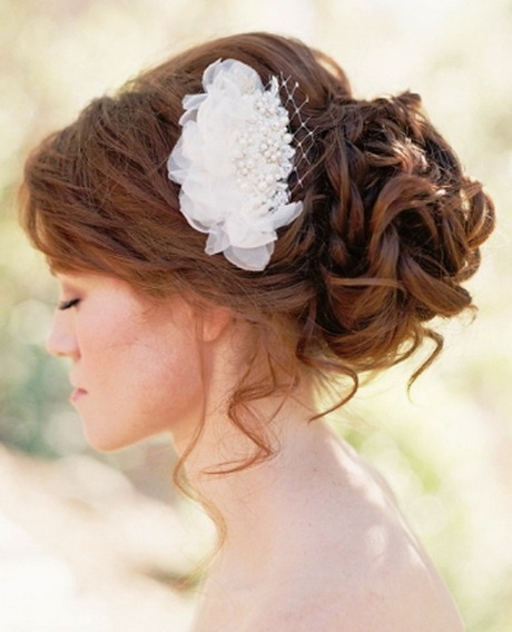 Capelli sposa raccolto morbido