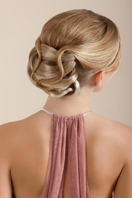 Chignon capelli lunghissimi