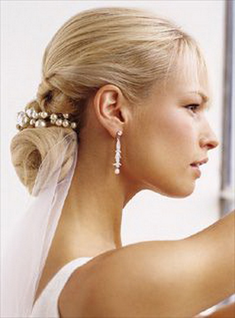 Sposa acconciature capelli lunghi