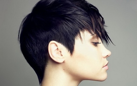 Taglio capelli corti femminili 2014