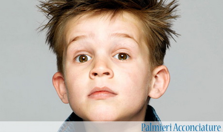 Taglio di capelli per bambini