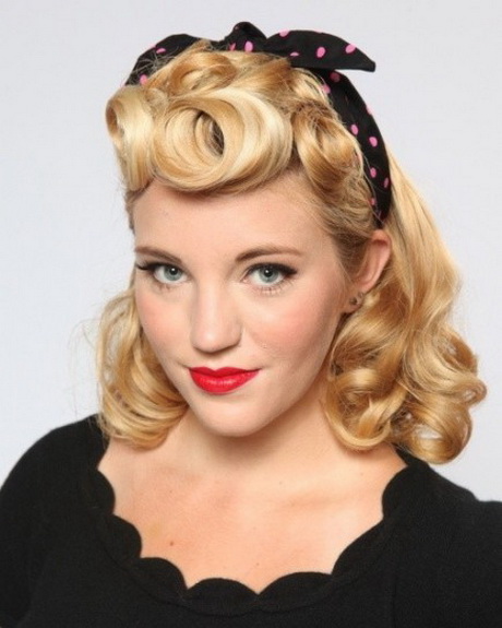 Acconciatura da pin up