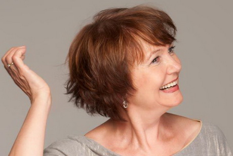 Tagli capelli donne 50 anni