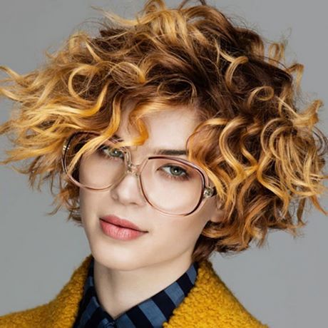 Short Haircuts For Girls With Curly Hair