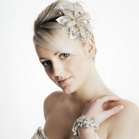 Capelli corti sposa 2016