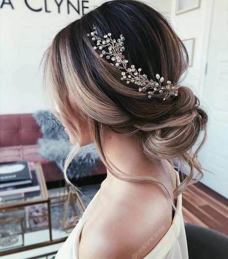 Acconciature sposa 2019 chignon